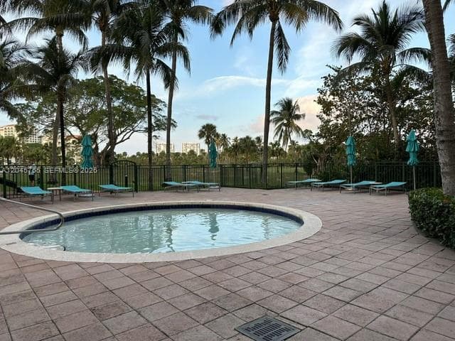 TURNBERRY ON THE GREEN CO · #406 in Aventura - Photo 22