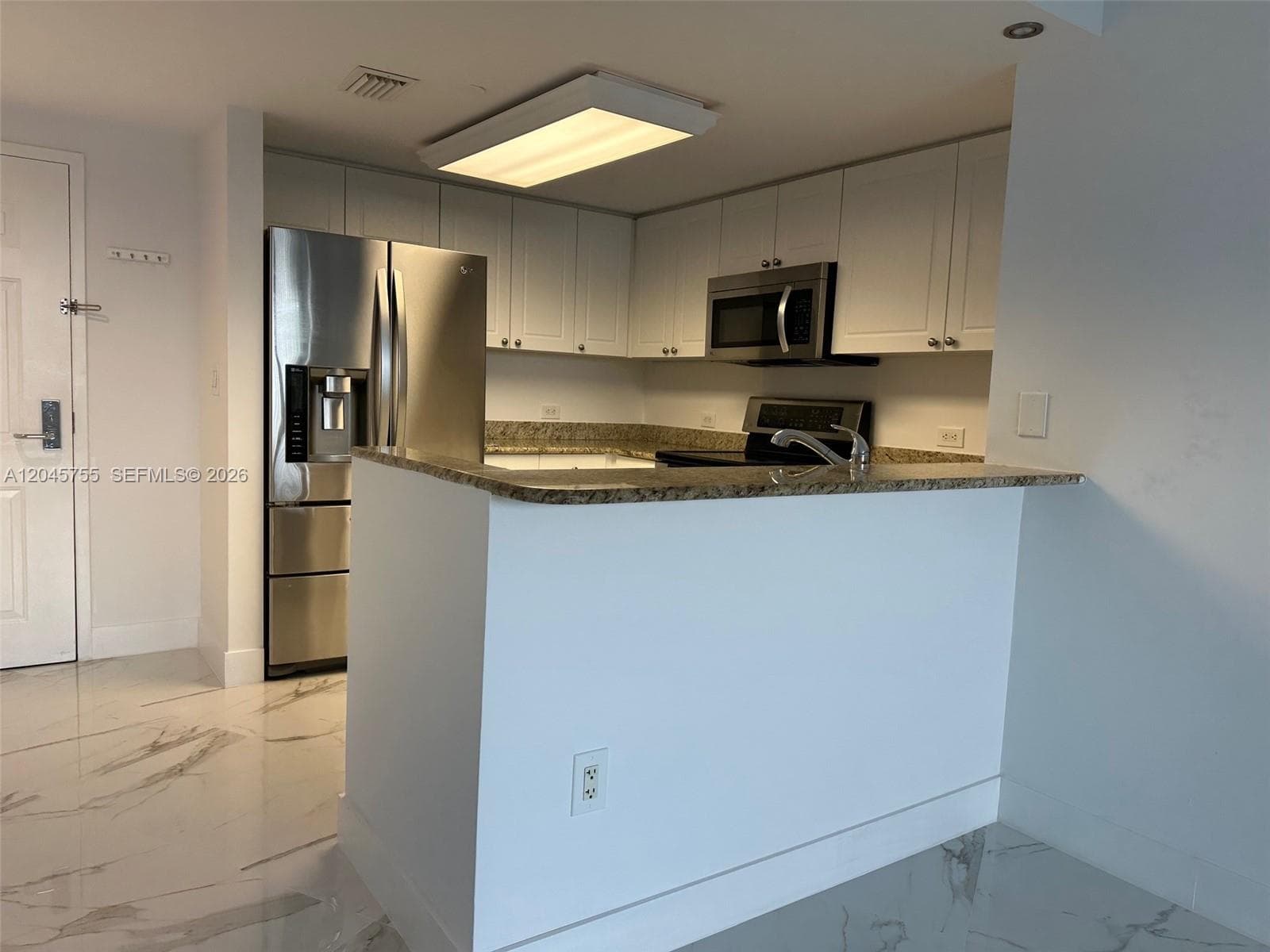 TURNBERRY ON THE GREEN CO · #406 in Aventura - Photo 8
