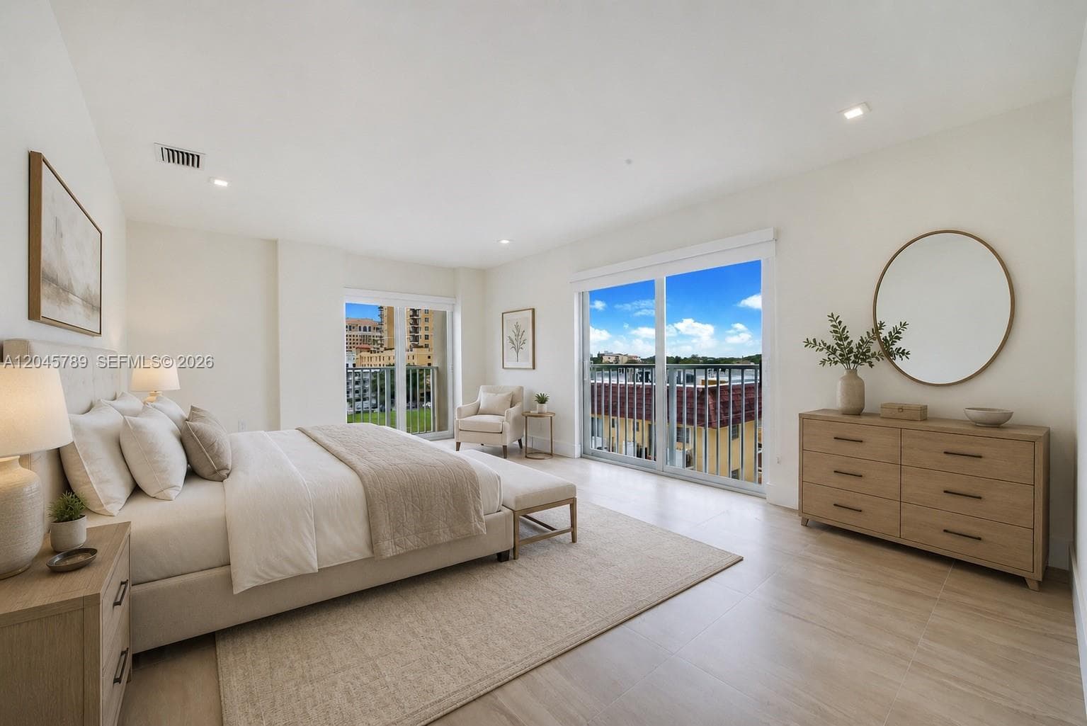 VILLAS AT SALAMANCA · #PH in Coral Gables - Photo 13