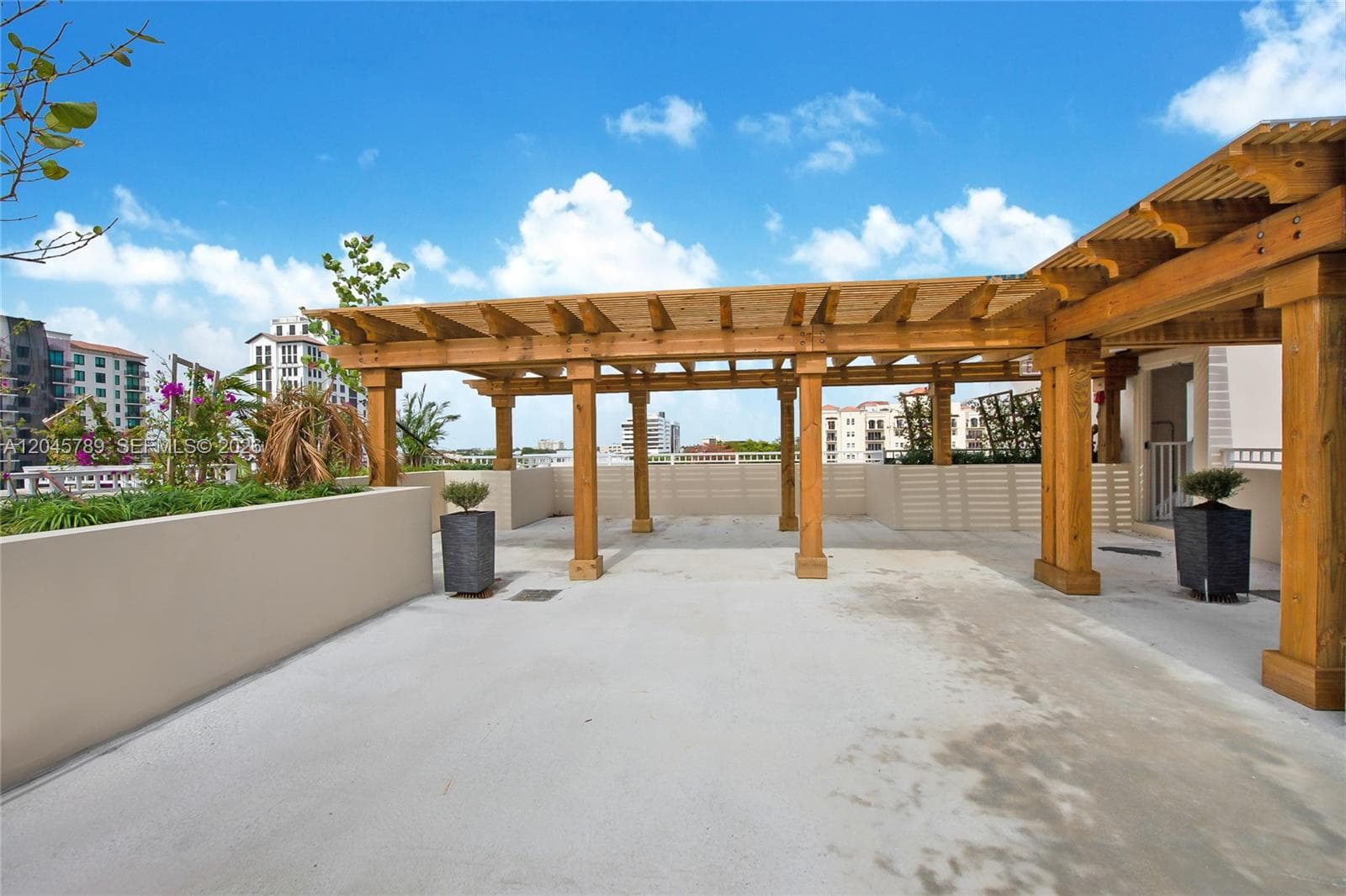 VILLAS AT SALAMANCA · #PH in Coral Gables - Photo 20