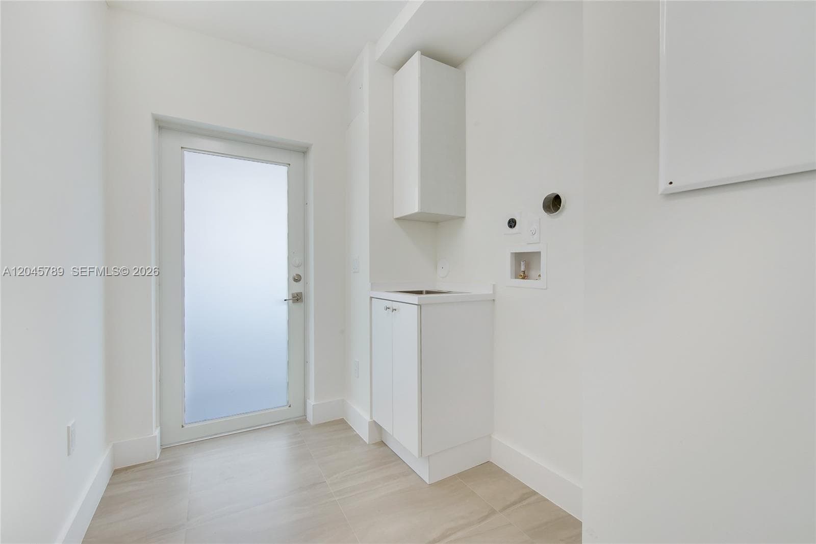 VILLAS AT SALAMANCA · #PH in Coral Gables - Photo 18