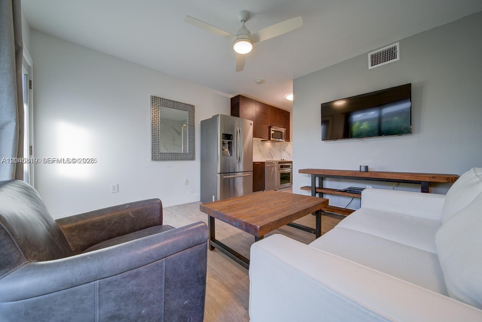 ETRURIA CONDO · #325 in Miami Beach - Photo 9