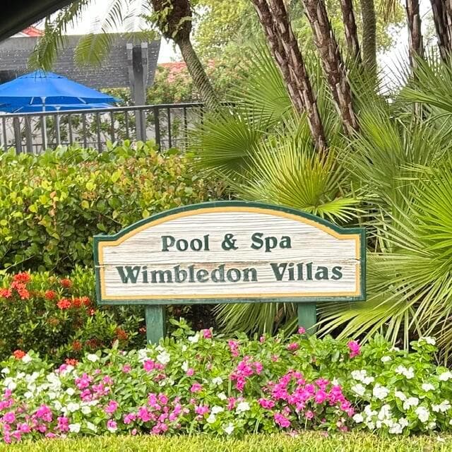 COMMUNITY POOL AND SPA