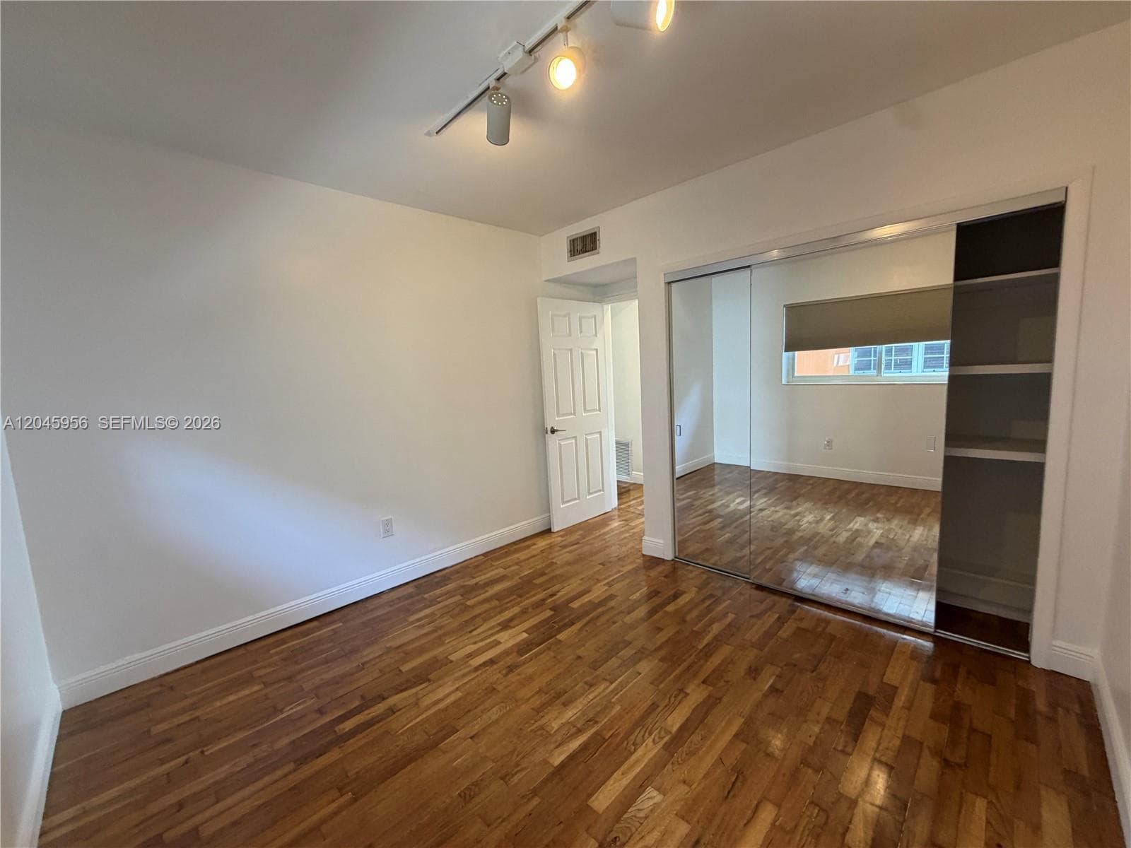 7312 Gary Ave photo 24