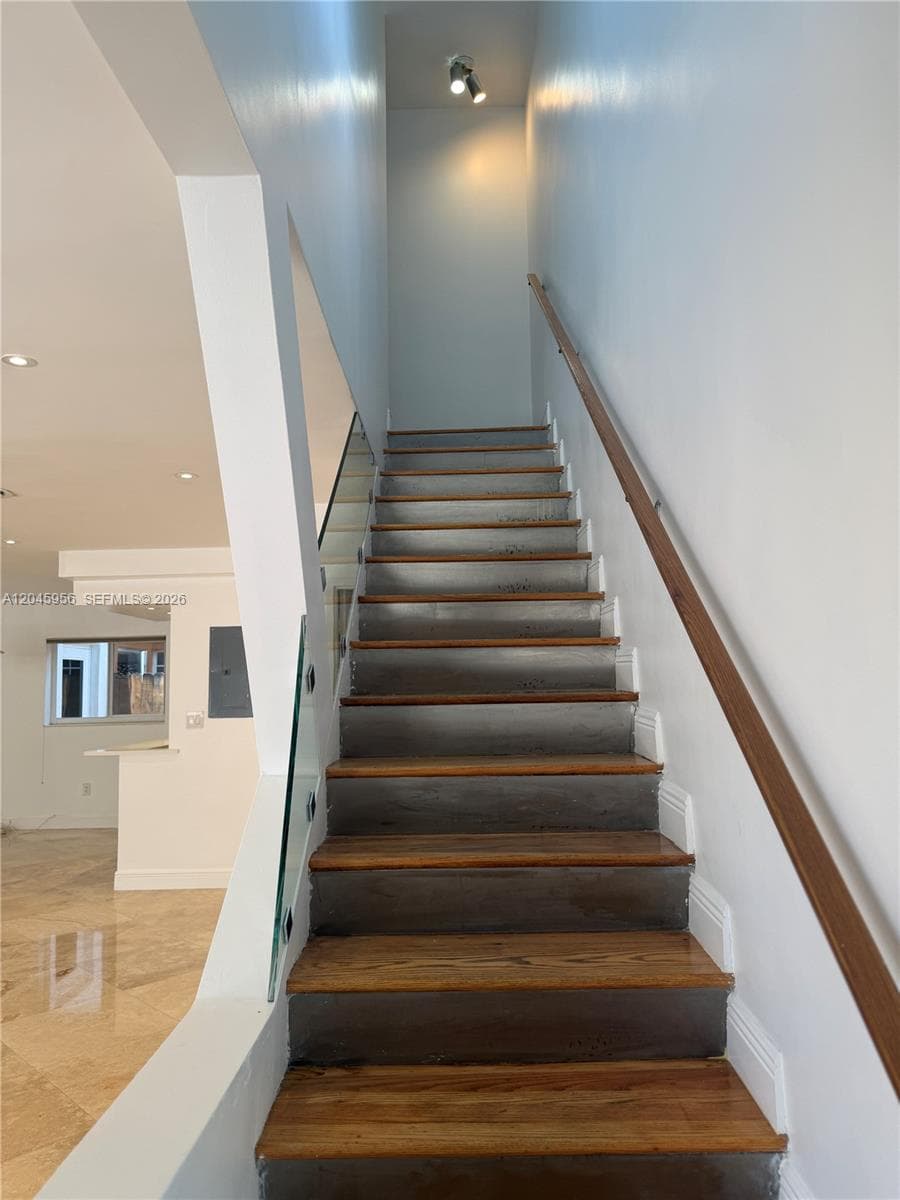 7312 Gary Ave photo 49