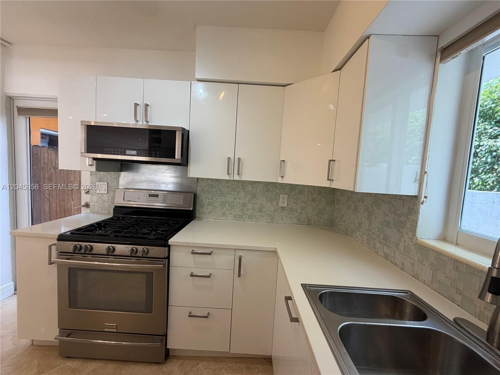 7312 Gary Ave photo 8
