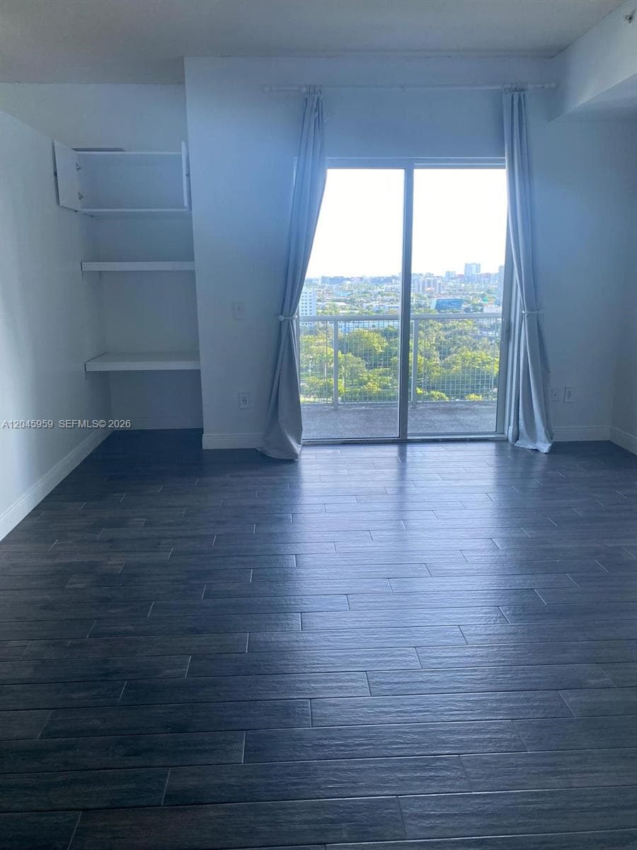 NEO CONDO · #1708 in Miami - Photo 4