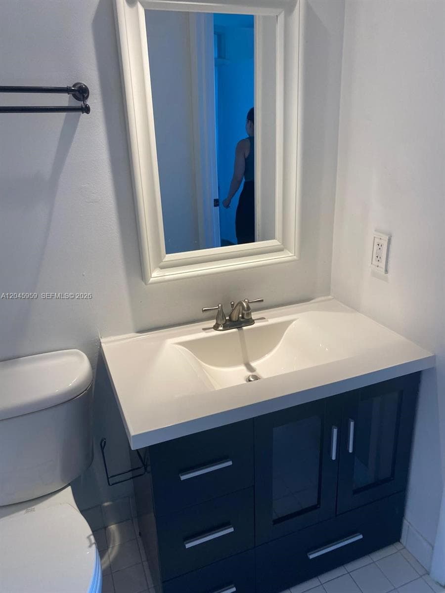 NEO CONDO · #1708 in Miami - Photo 8