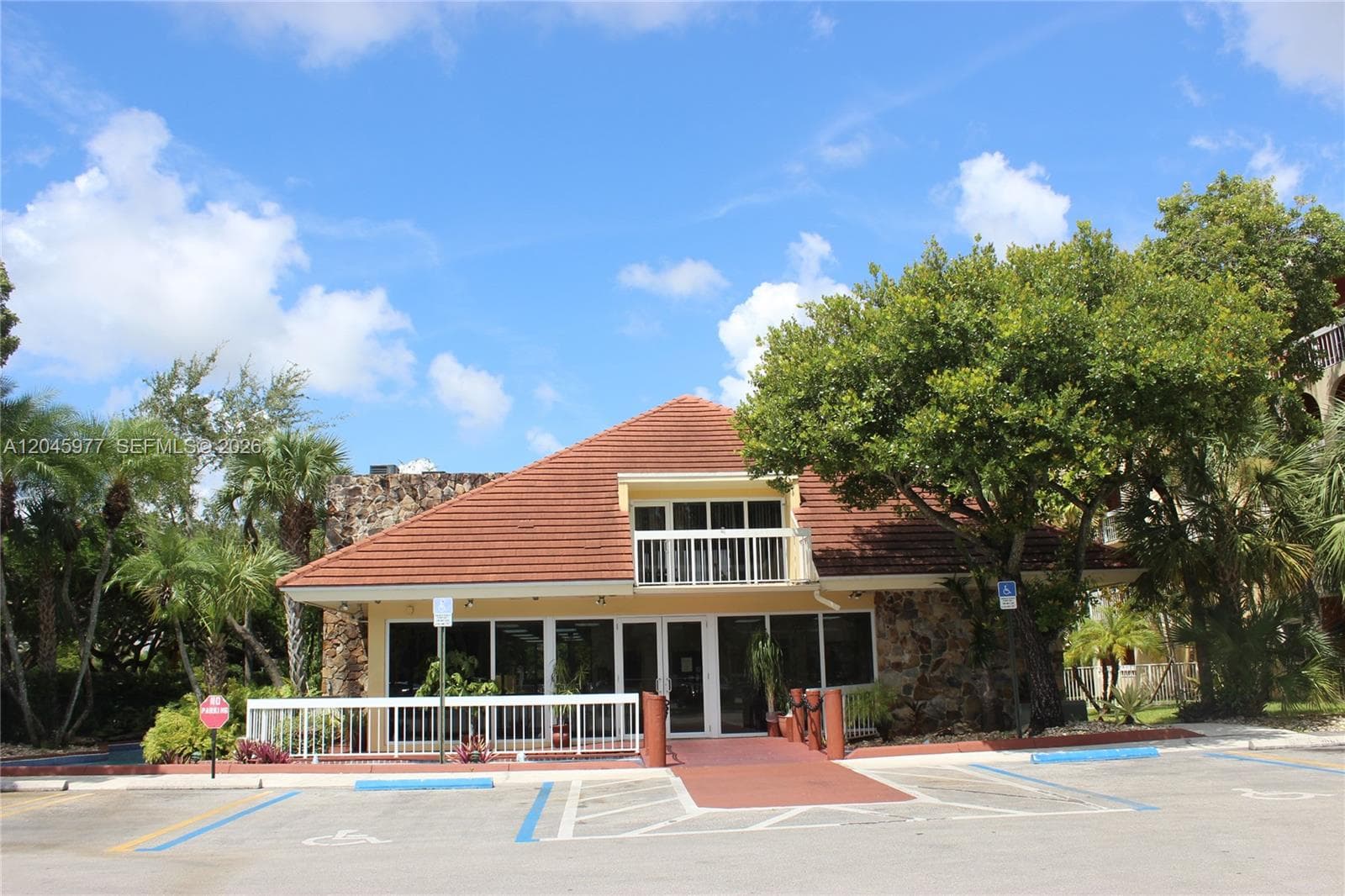 VILLAGE OF KINGS CREEK CO · #B-215 in Miami - Photo 10