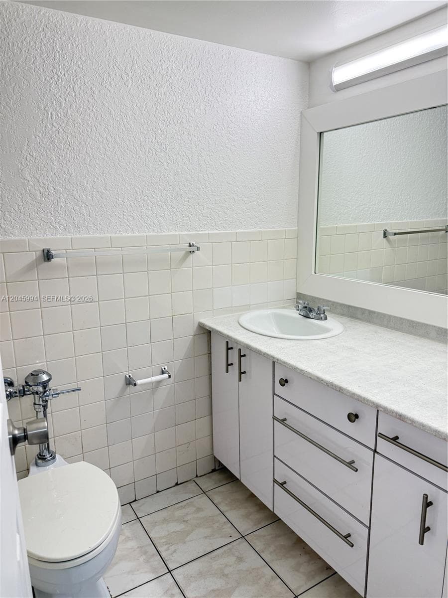 The Residences at Shell Bay · #2206 in Hallandale Beach - Photo 3