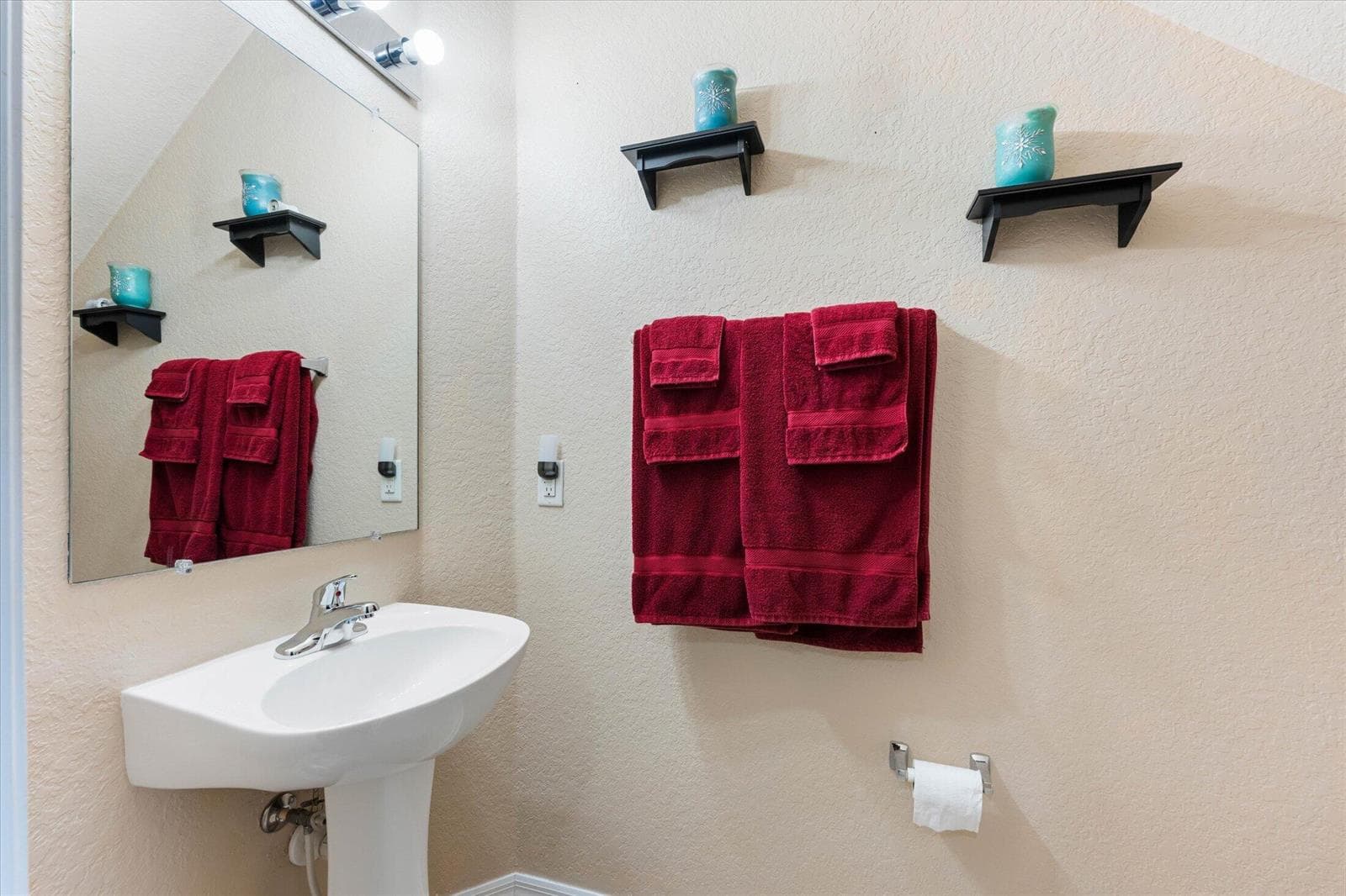 First Floor Guest Bath