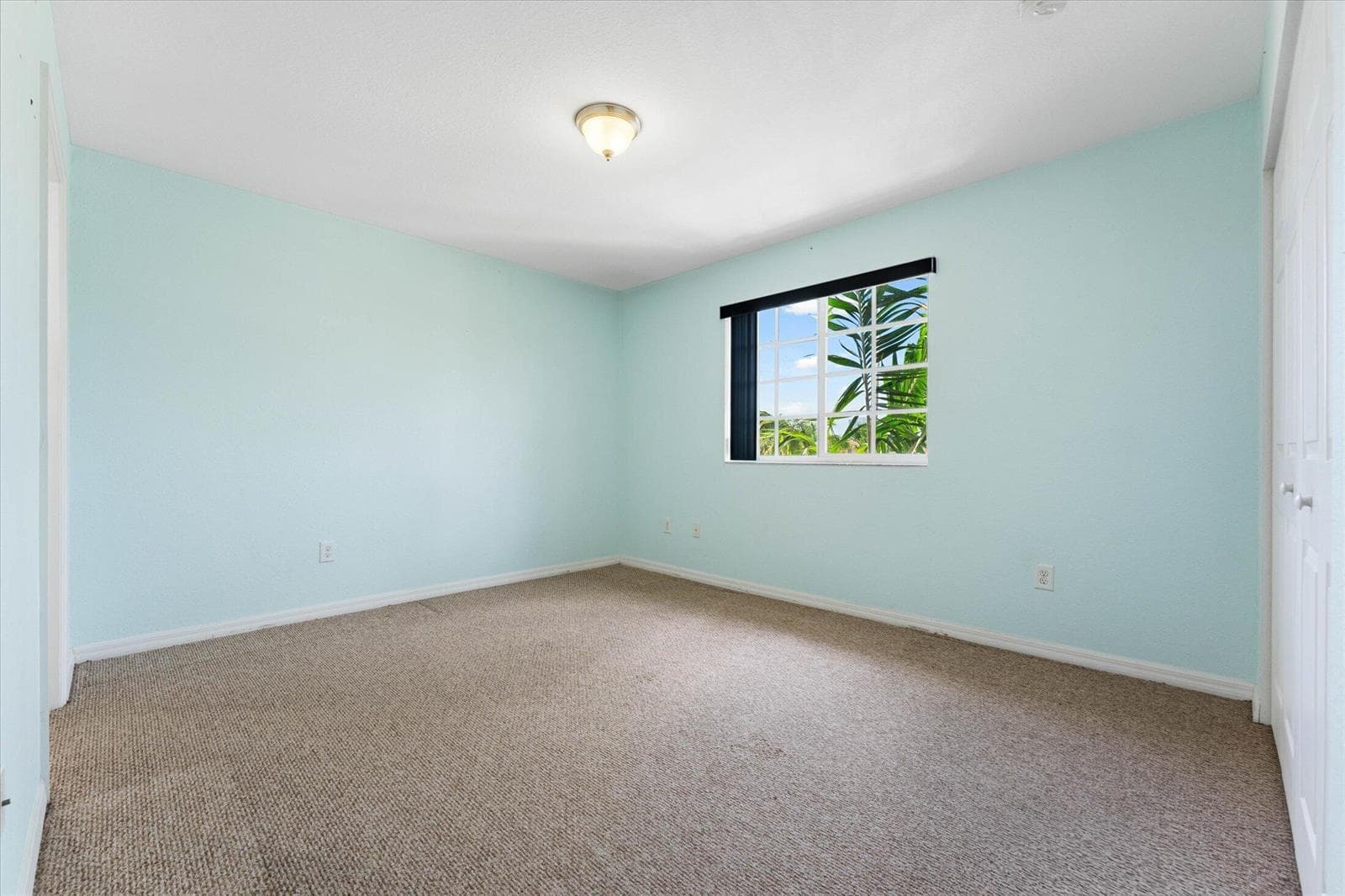 15-131 NW 2nd Ave #3, Hallandale Beach-1