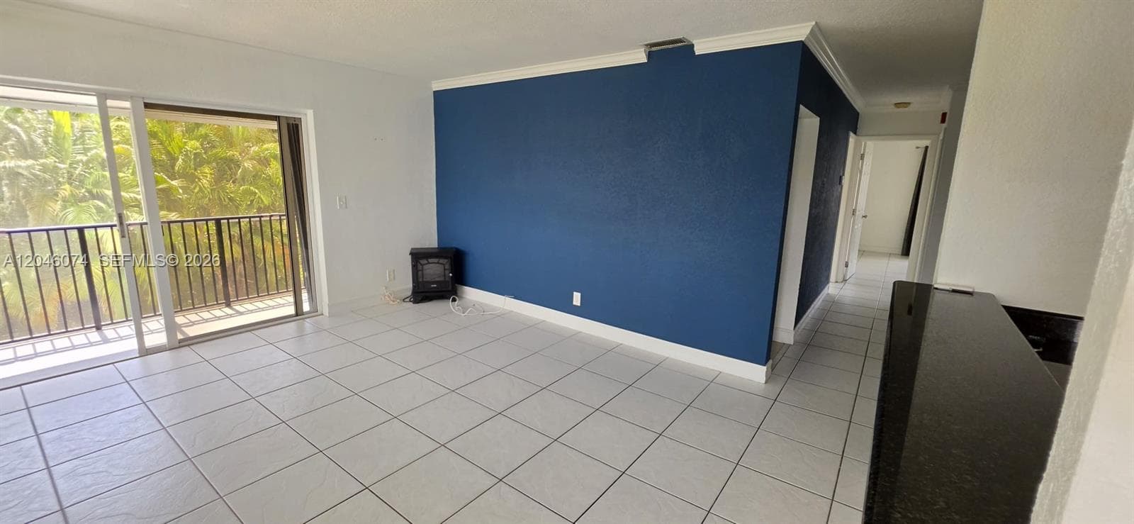 TOWN & COUNTRY APTS CONDO · #217 in Hollywood - Photo 18