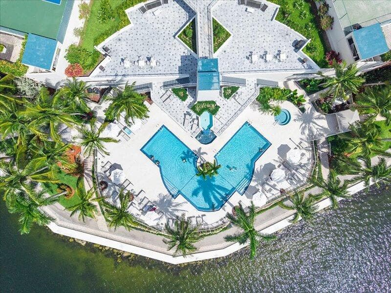 61-3370 Hidden Bay Dr #2409_061