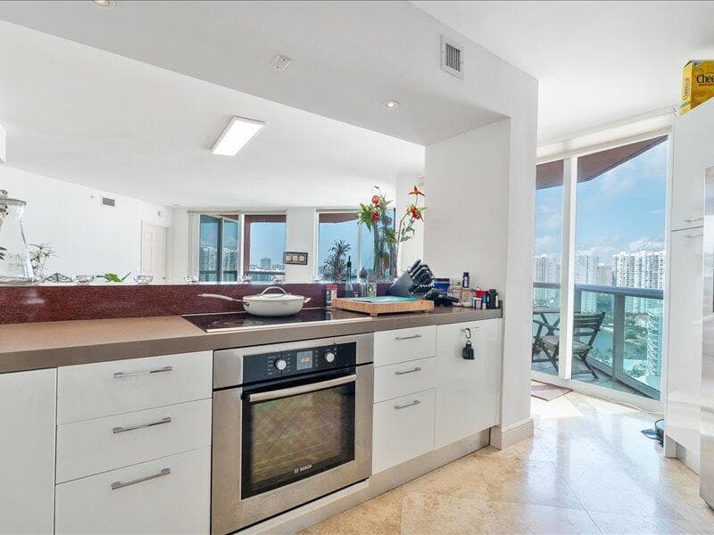 22-3370 Hidden Bay Dr #2409_022