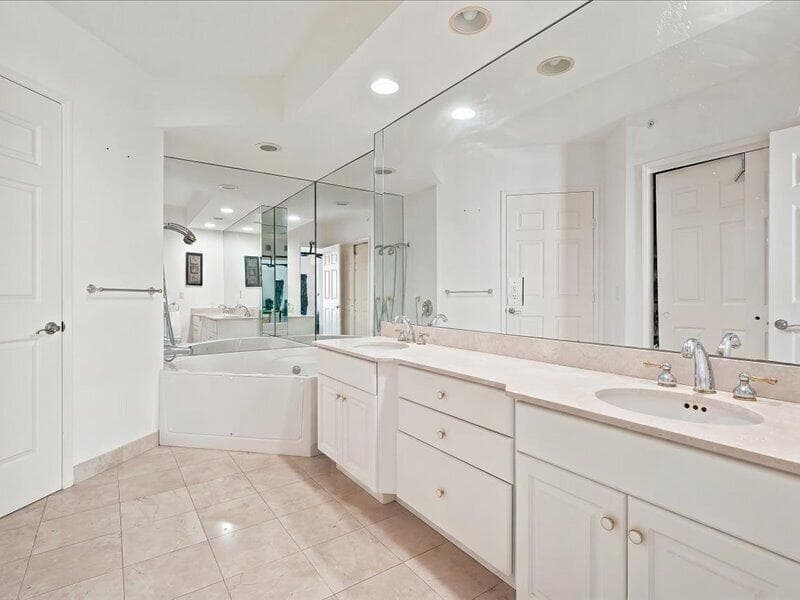 34-3370 Hidden Bay Dr #2409_034
