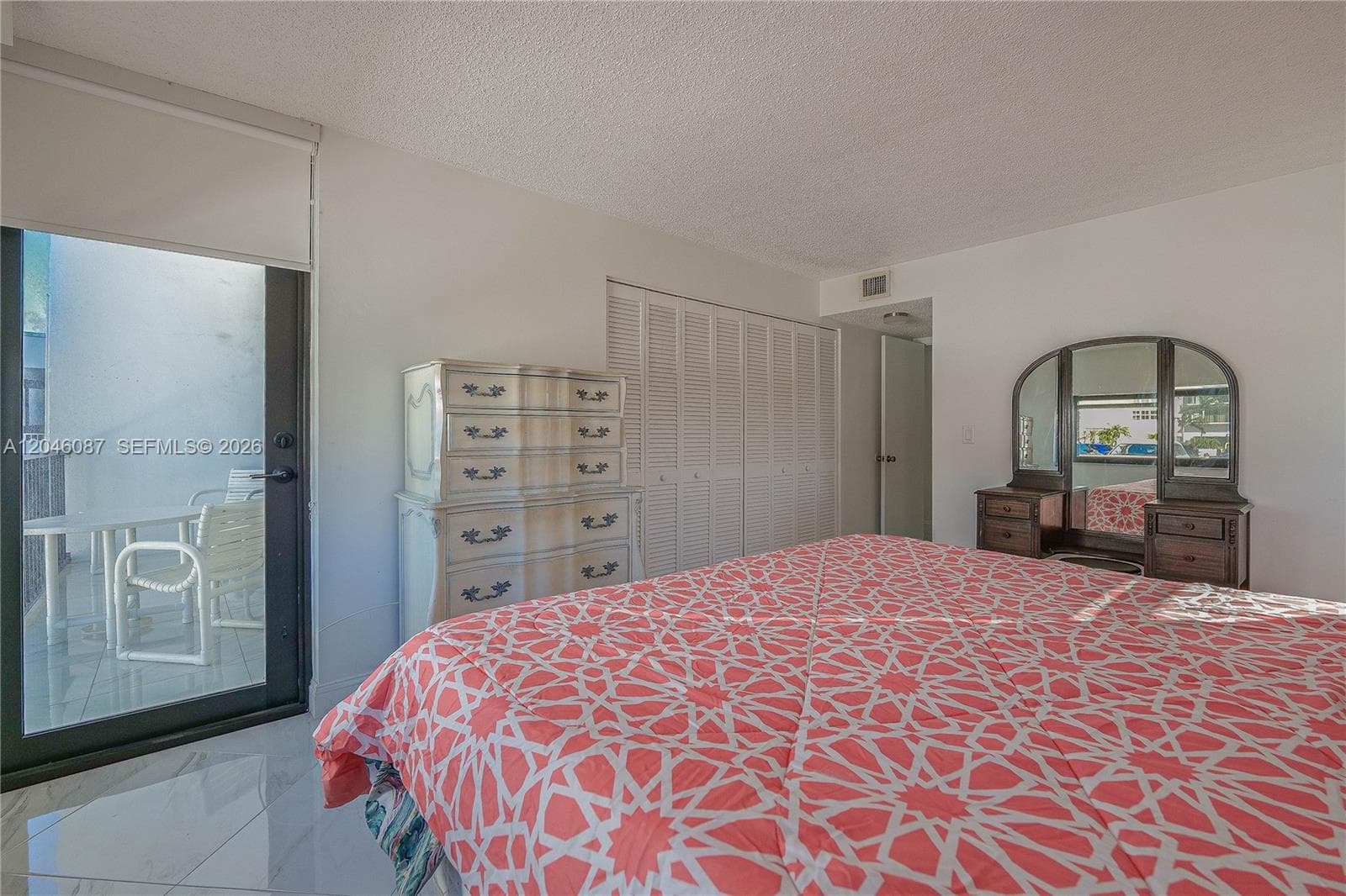QUADOMAIN · #305 in Hollywood - Photo 16