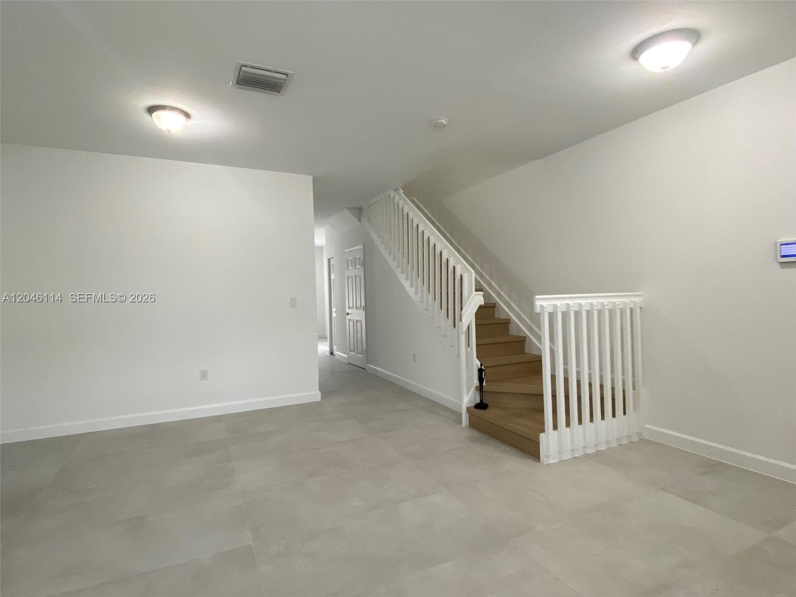 Living & Dining - Porcelain Tiles