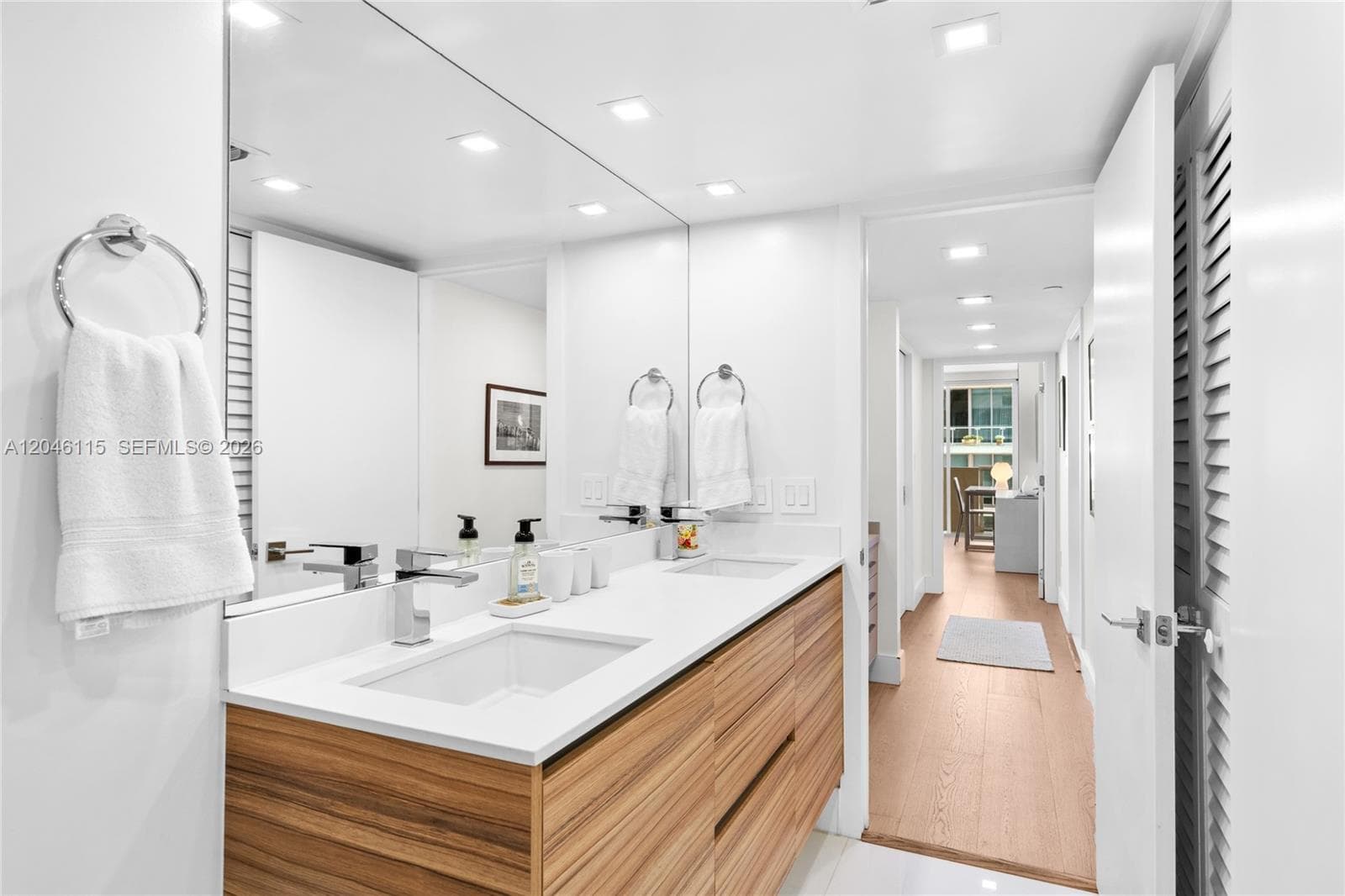 LEXCELLENCE CONDO · #2207 in Miami Beach - Photo 36