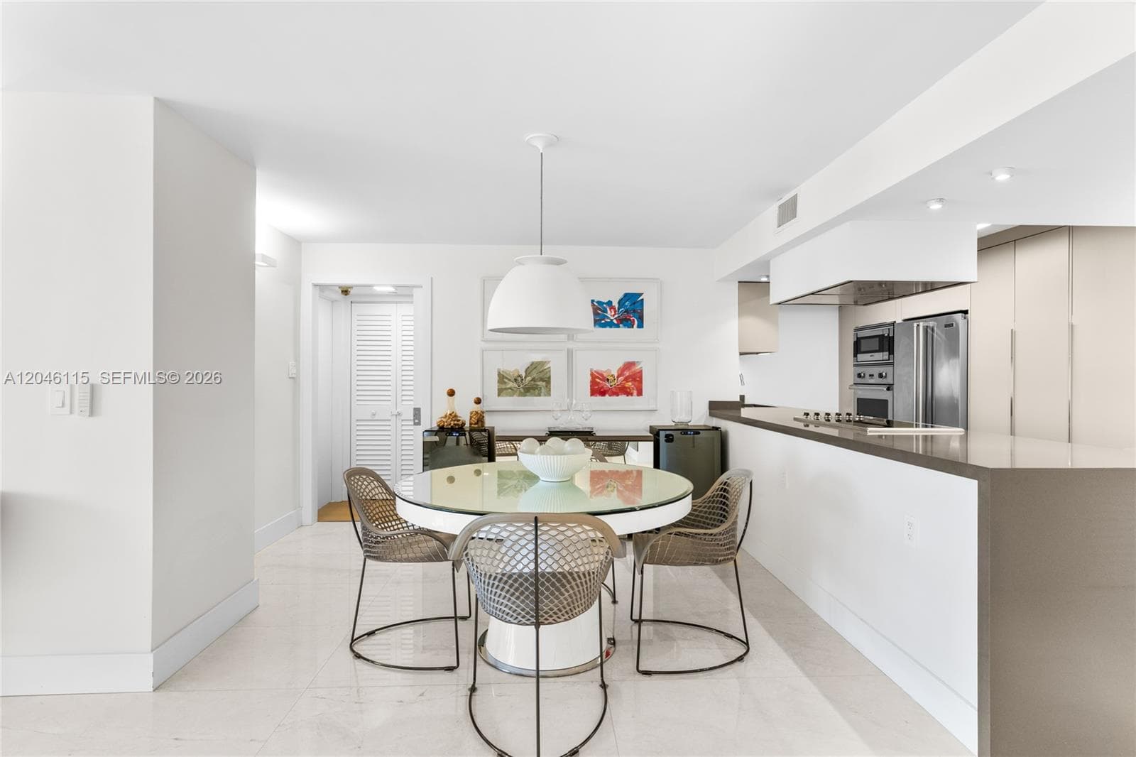 LEXCELLENCE CONDO · #2207 in Miami Beach - Photo 5