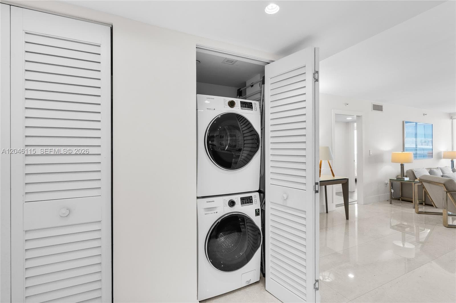 LEXCELLENCE CONDO · #2207 in Miami Beach - Photo 10