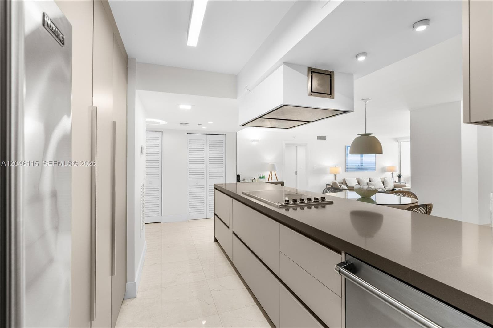 LEXCELLENCE CONDO · #2207 in Miami Beach - Photo 8