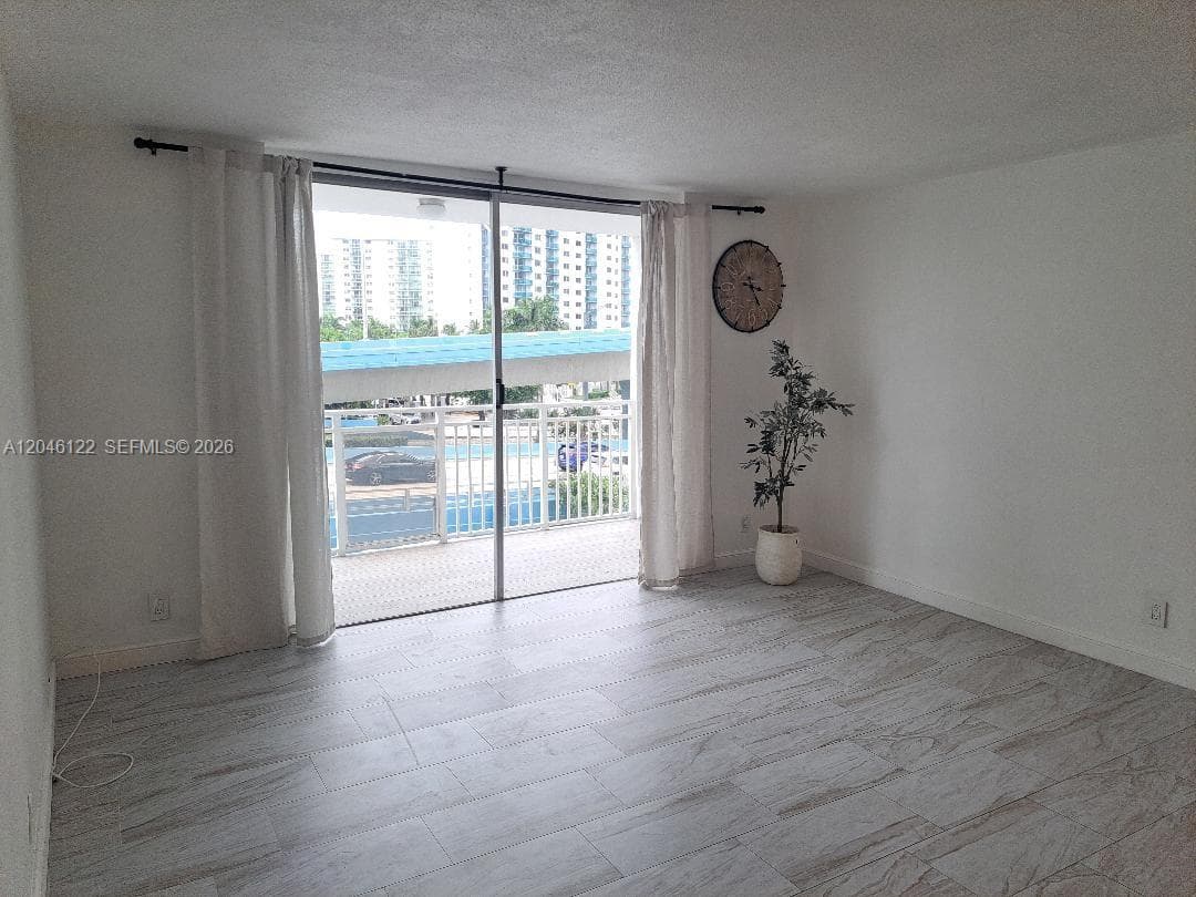 IMPERIAL TOWERS NORTH CON · #333 in Hallandale Beach - Photo 10