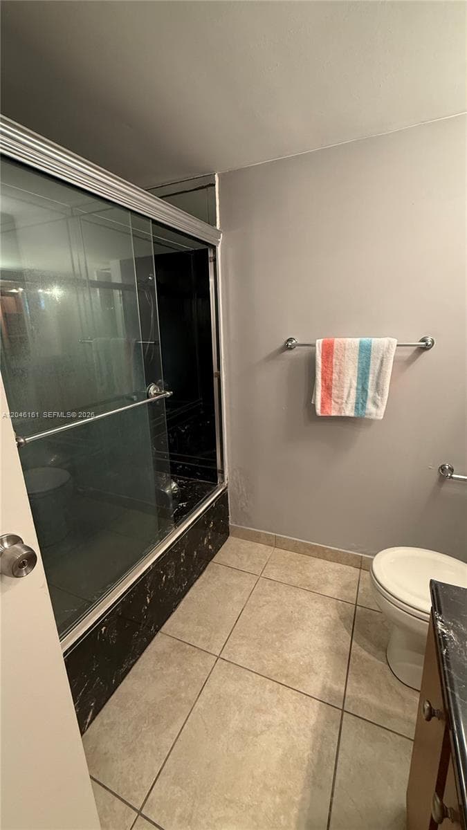 AVANT GARDE CONDO · #1004 in Hallandale Beach - Photo 6
