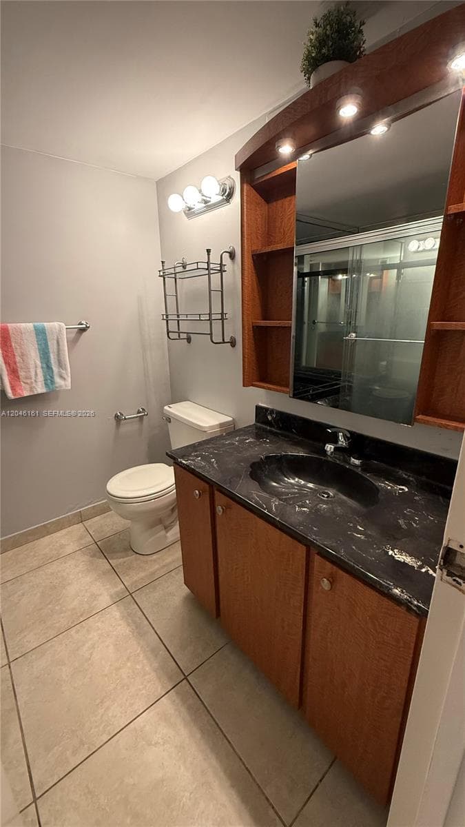 AVANT GARDE CONDO · #1004 in Hallandale Beach - Photo 5