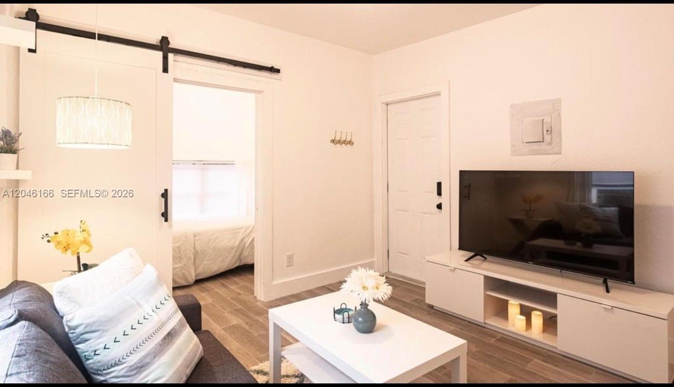 ROCKMOOR PLACE · #3 in Miami - Photo 26