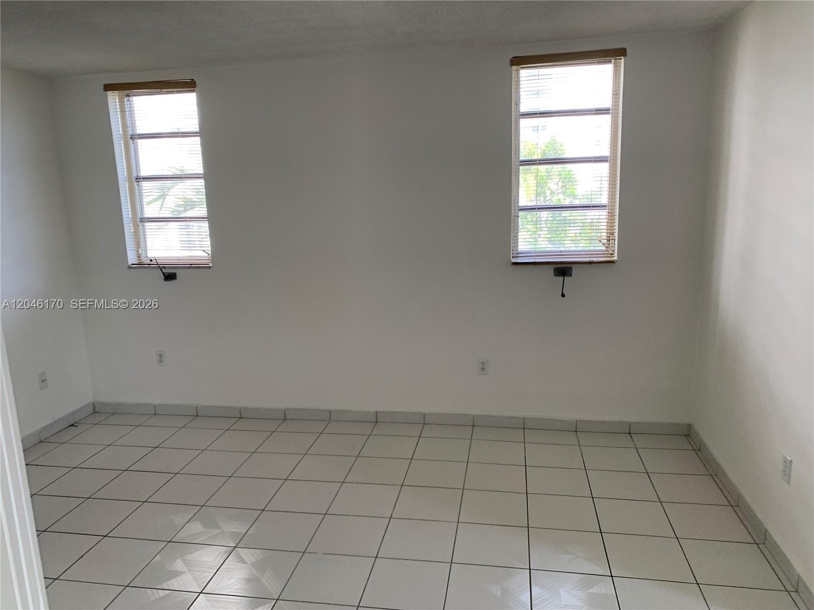 POINT EAST SEC II CONDO · #F301 in Aventura - Photo 5