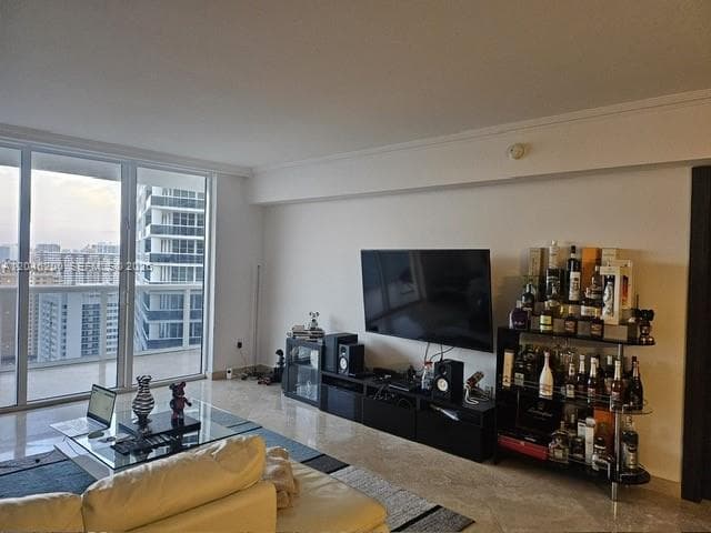 BEACH CLUB TWO CONDO · #2403 in Hallandale Beach - Photo 5