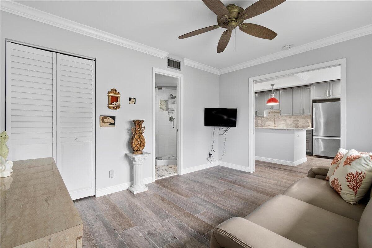 2nd Bedroom
