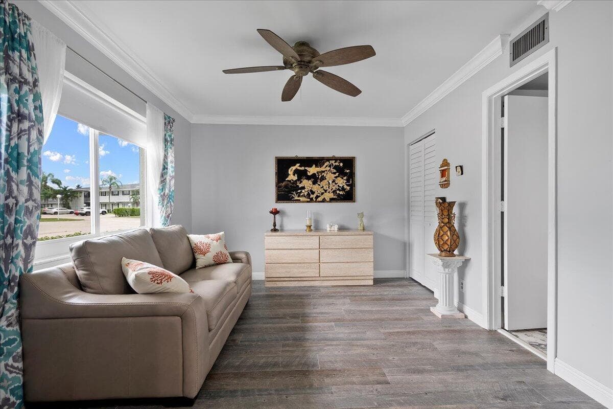 2nd Bedroom