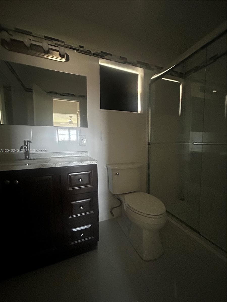 BISCAYNE LAKE GDN BLDG B · #B25 in Aventura - Photo 17