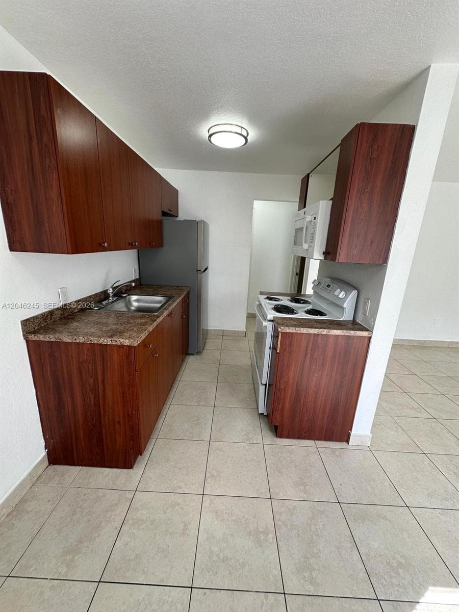 CORONA DEL MAR · #3 in North Miami Beach - Photo 5