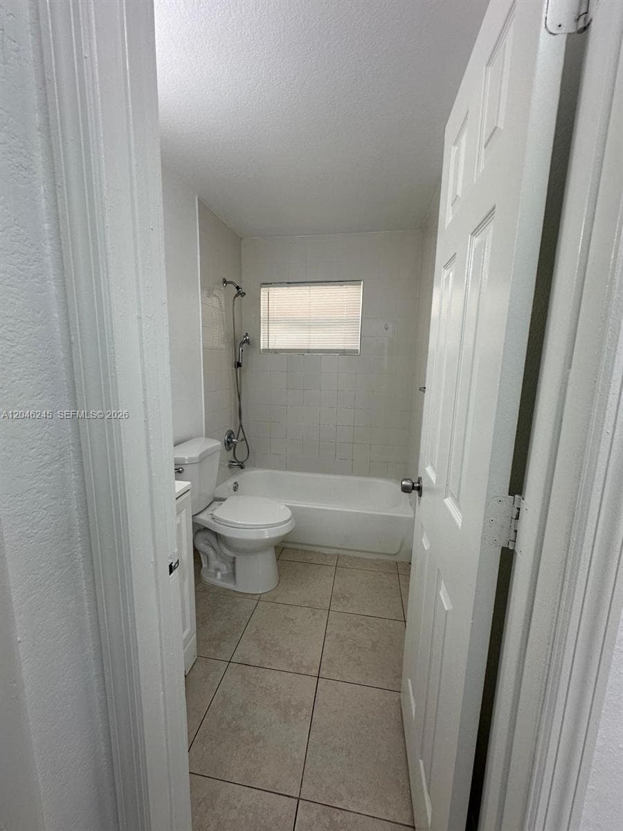 CORONA DEL MAR · #3 in North Miami Beach - Photo 10