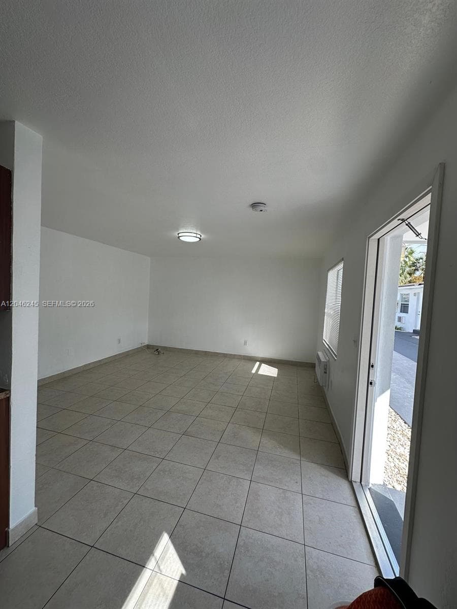 CORONA DEL MAR · #3 in North Miami Beach - Photo 14