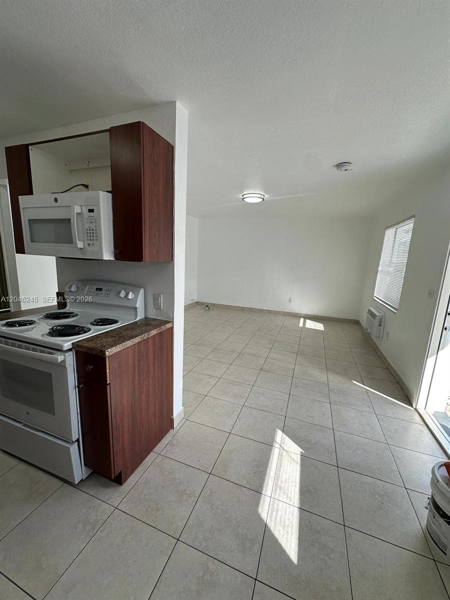 CORONA DEL MAR · #3 in North Miami Beach - Photo 8