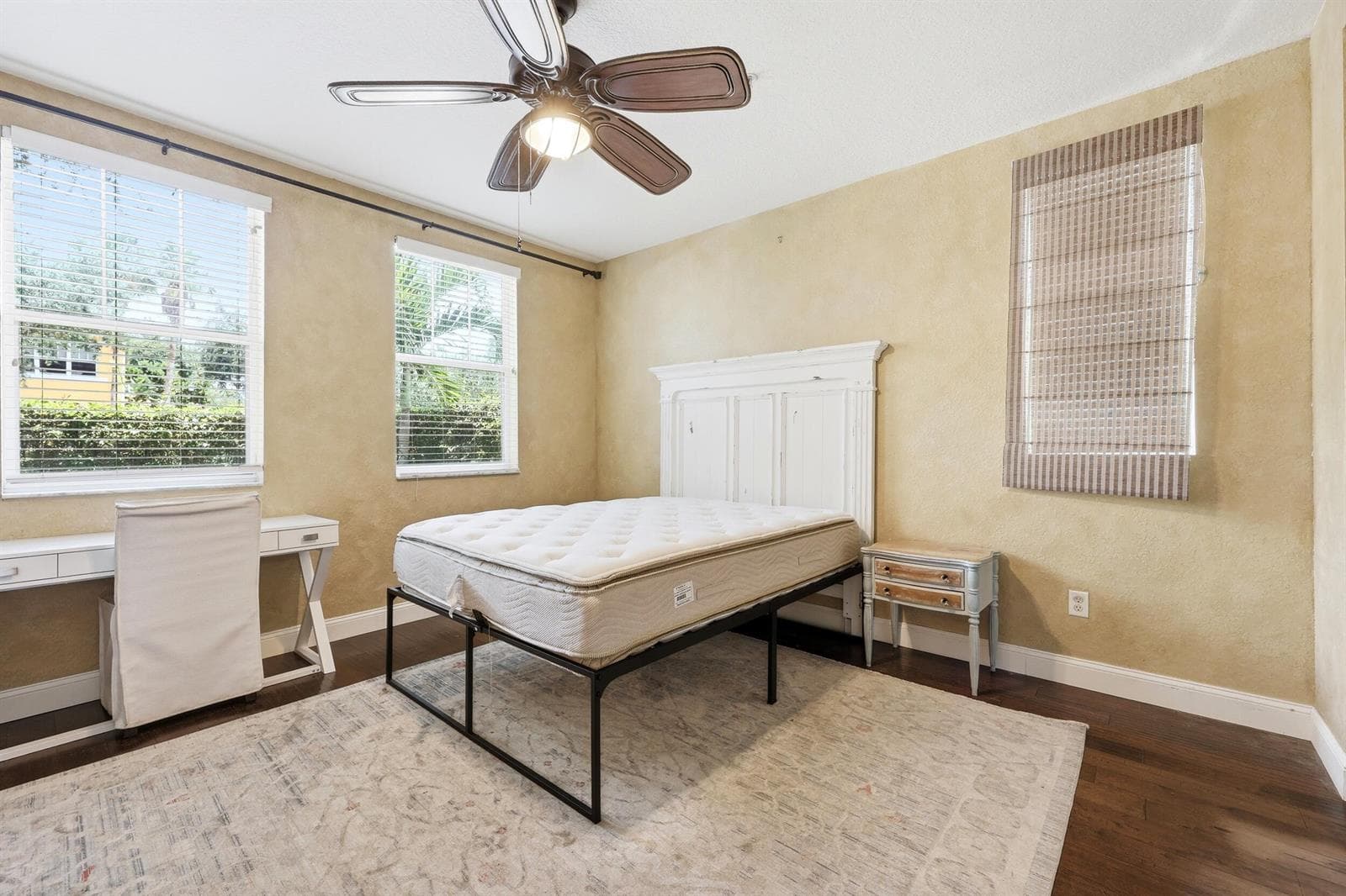 Bedroom #1