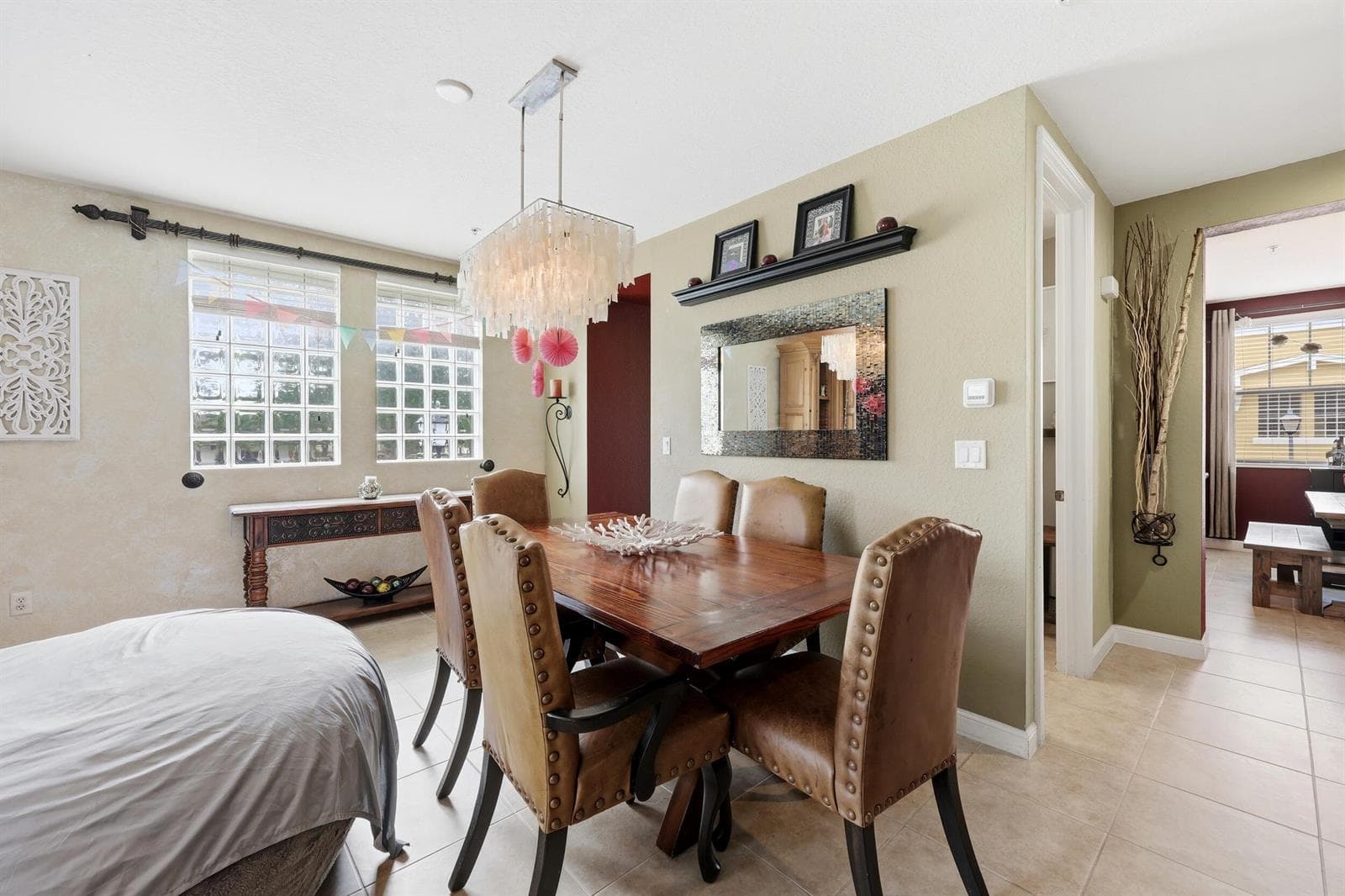 Formal Dining