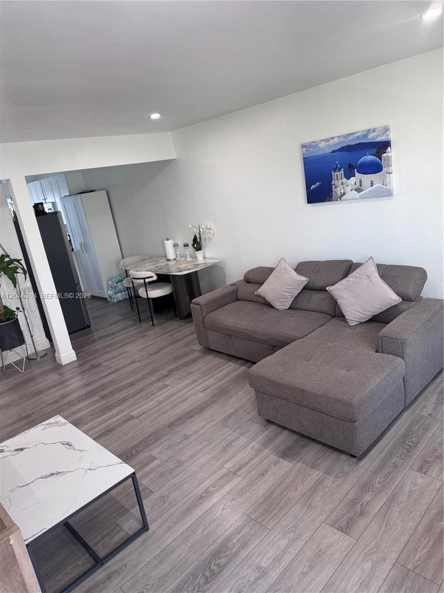 BAY VIEW CONDO · #2G in Miami Beach - Photo 5