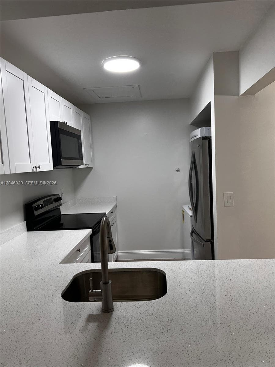 LAGO GRANDE ONE CONDO · #21-14 in Hialeah - Photo 13