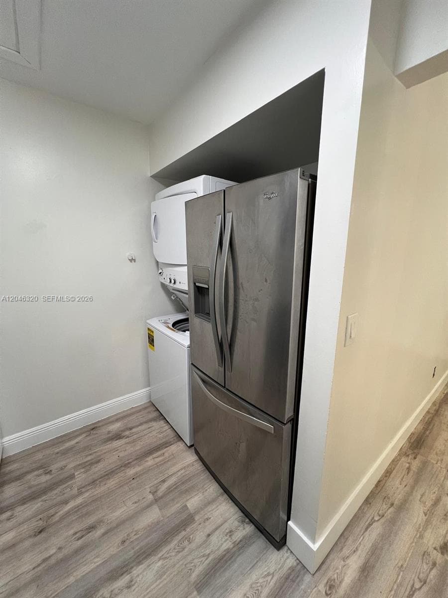 LAGO GRANDE ONE CONDO · #21-14 in Hialeah - Photo 3