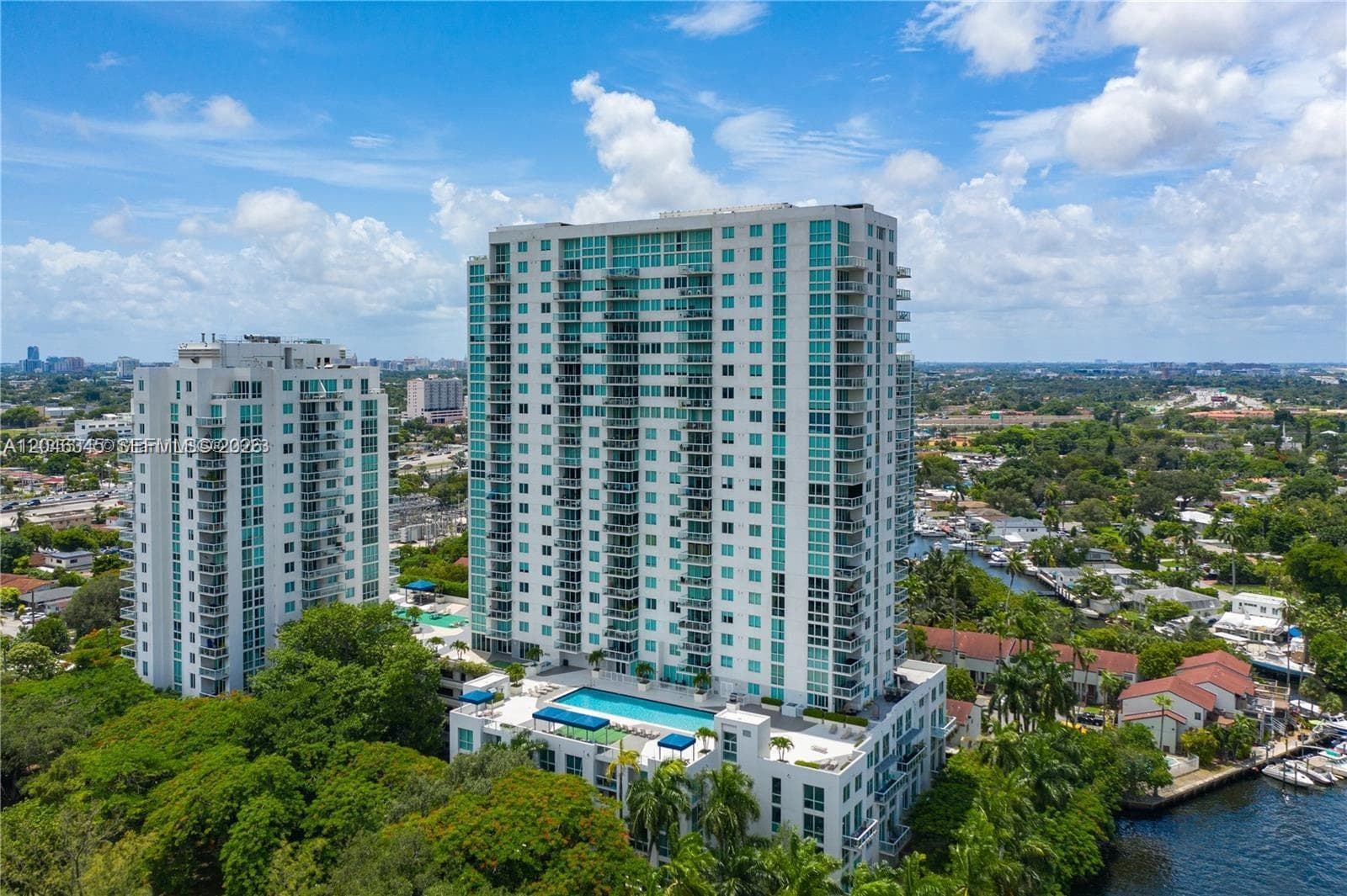 TERRAZAS RIVERPARK VILLAG · #1505 in Miami - Photo 27