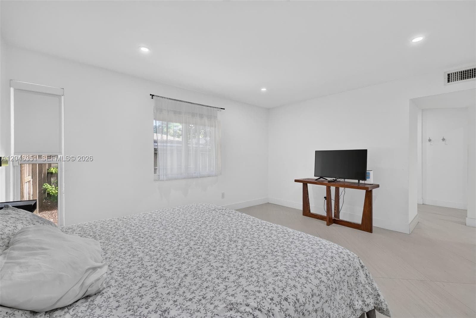 15200 SW 81st Ave photo 9