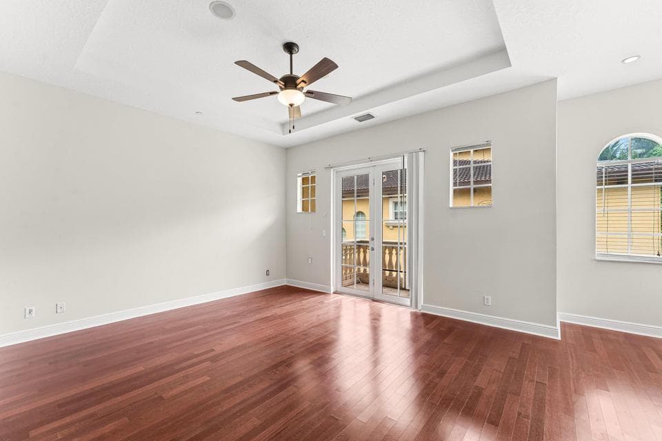 210 MASTER BEDROOM 2