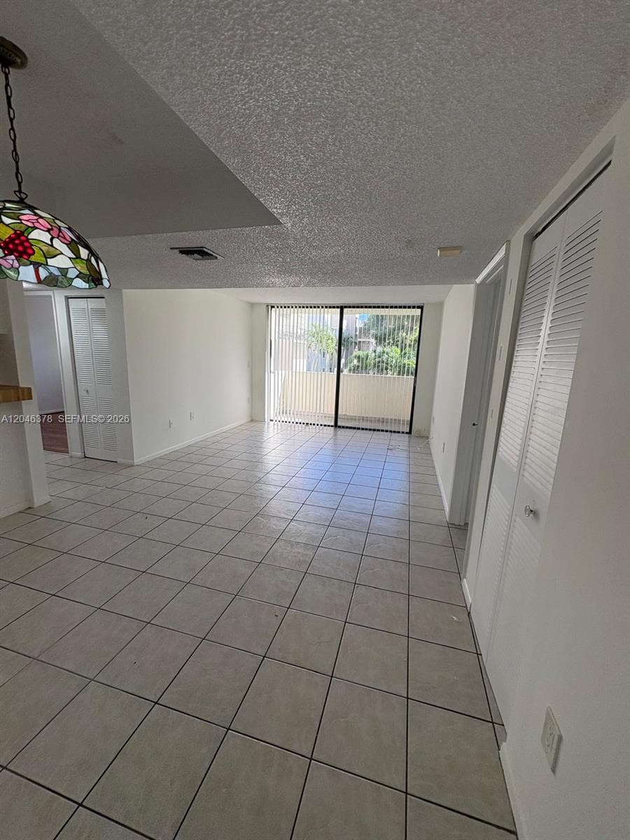 PEPPERMILL KENDALE LKS W · #C205 in Miami - Photo 17