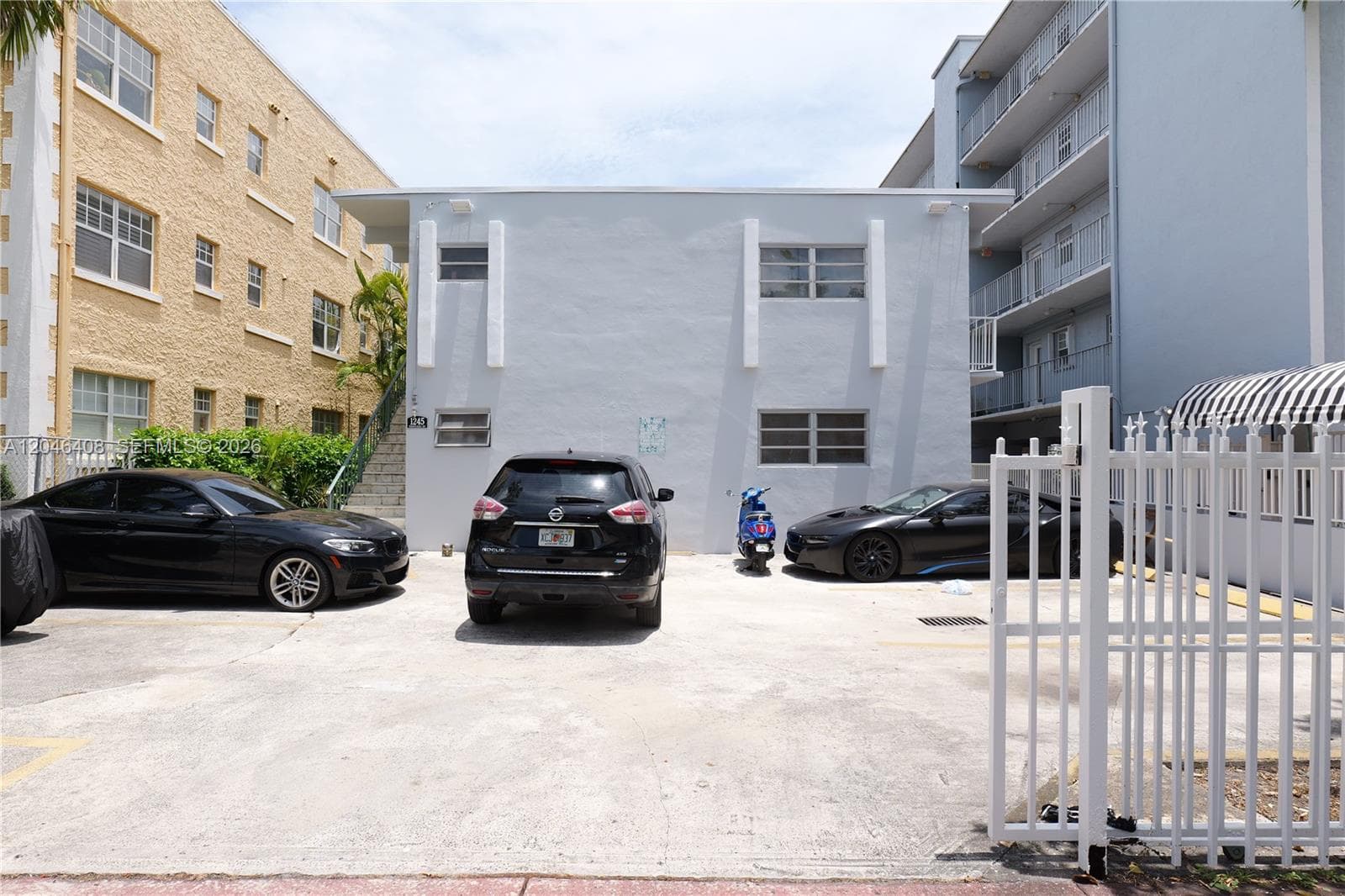 PENN-TWELVE CONDO · #8 in Miami Beach - Photo 9