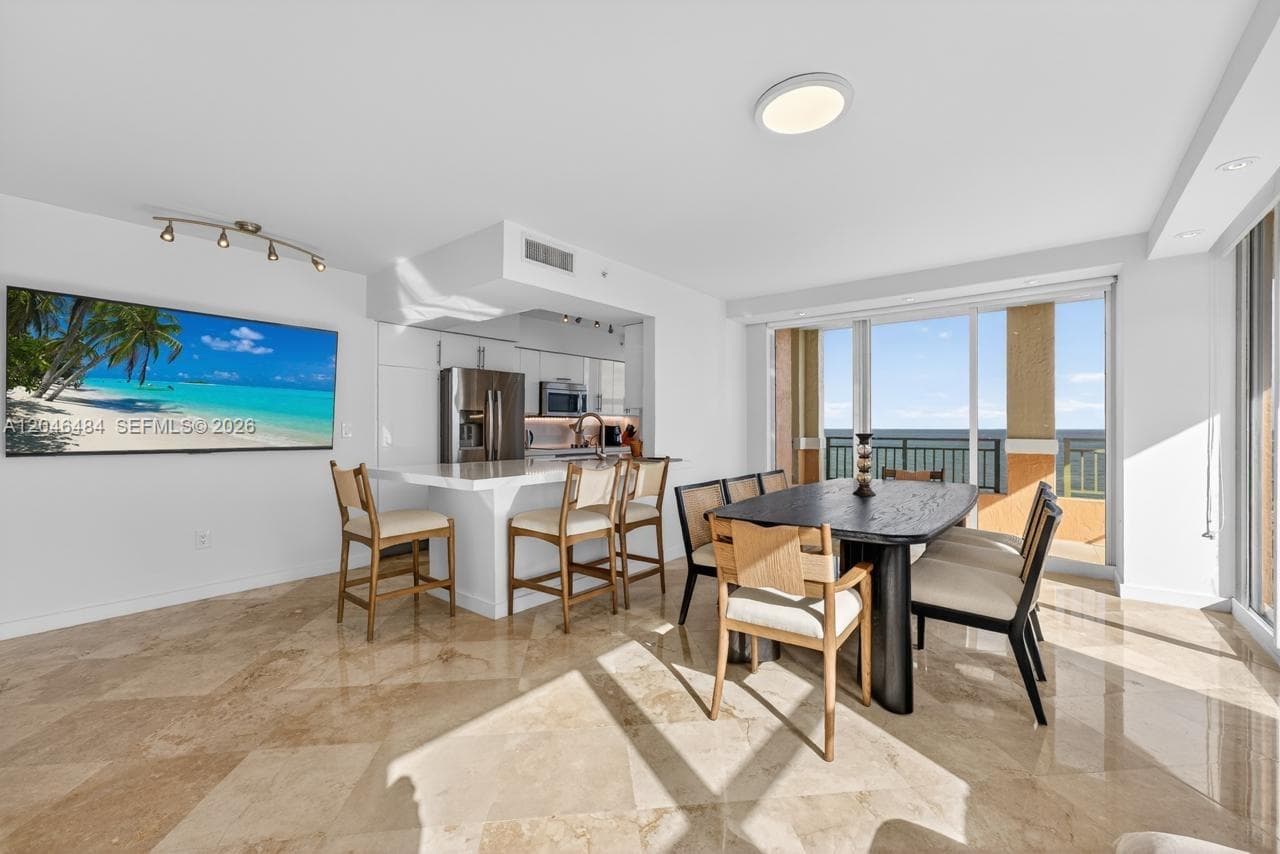 2080 OCEAN DRIVE CONDO · #1711 in Hallandale Beach - Photo 7